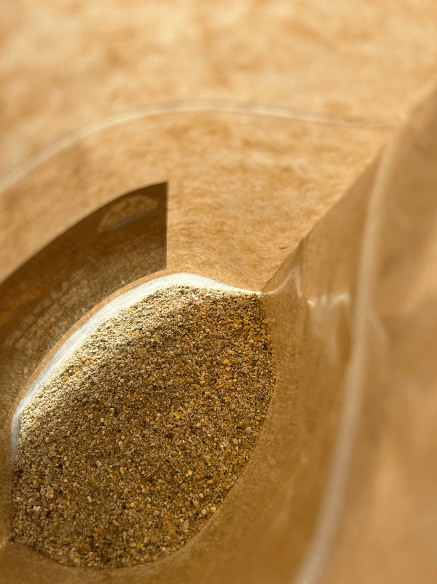 Šviesus birus jaukas žuvims, 1 kg - Masals