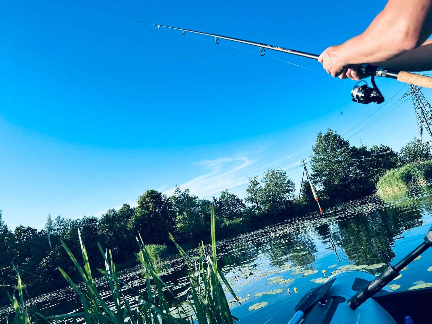 Žvejyba ežere su natūraliais masalais – Masals.lt